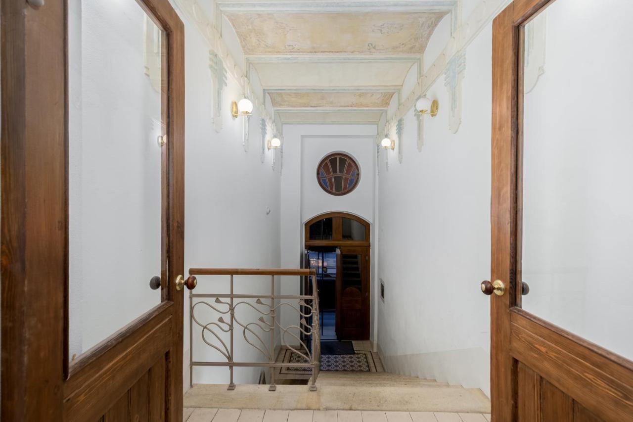 Old Town Modern Studio Apartment Krakow